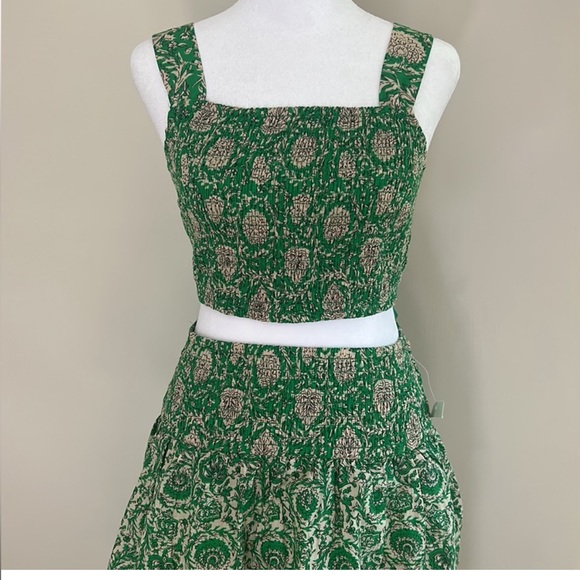 Revolve House of Harlow 1960 Green Floral Smocked Tiered Skirt Set Size XSmall - Picture 2 of 6